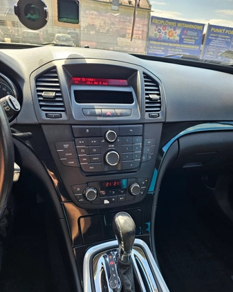 Opel Insignia cena 19000 przebieg: 271294, rok produkcji 2010 z Halinów małe 301